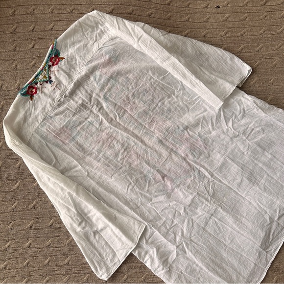 EUC Johnny Was 2pc Embroidered Tunic Bundle, Quarter + Long Sleeve, Large - Picture 15 of 16